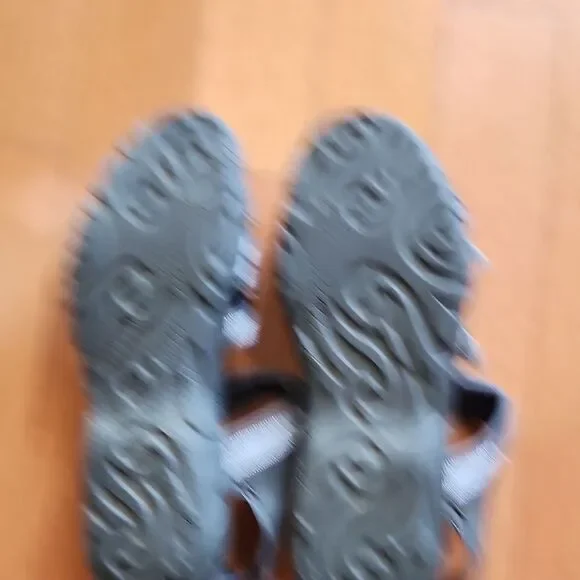 Teva Kids' Sandals - Pink and Gray - Girls Size 4 - Picture 4 of 6